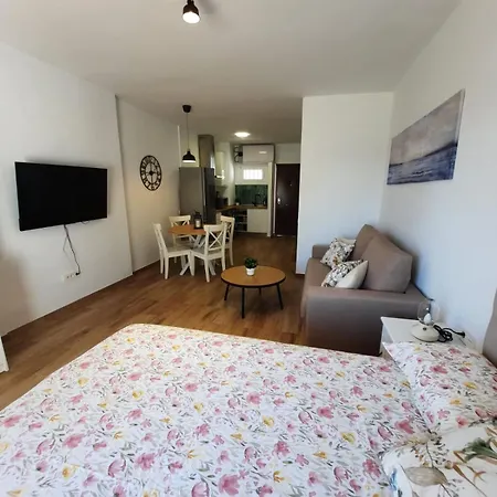 Apartment Exclusivo Apto De En Urbanizacion Privada *