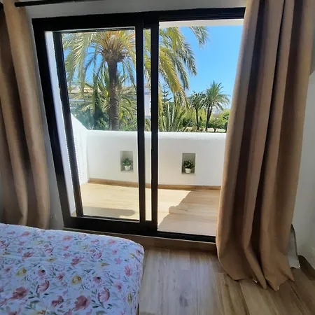 Exclusivo Apto De En Urbanizacion Privada *